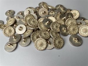 Metalknap - detaljeret blomstermotiv, 15 mm